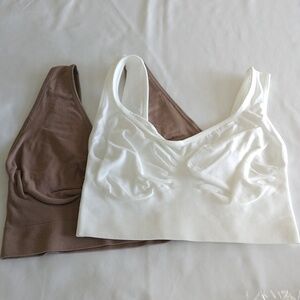 2 Rhonda Shear sport bras